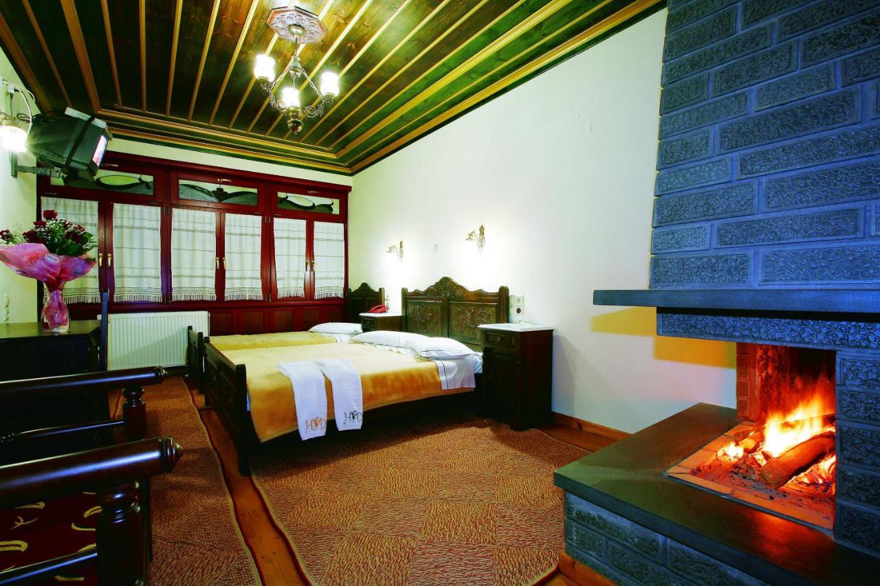 Hotel Δρακολιμνη Tsepelovo Esterno foto